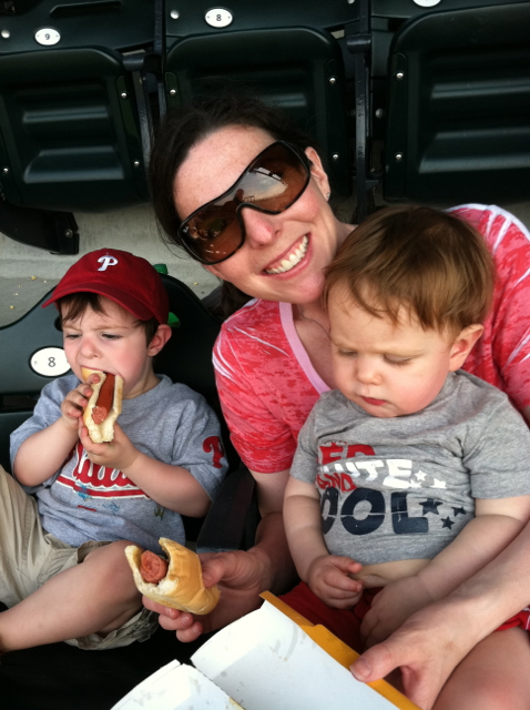 2011-05-29-FirstBaseBallGame - 12