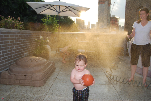 2011-08-01-WaterFun - 200