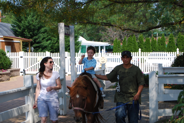 2011-09-04-PettingZoo - 063