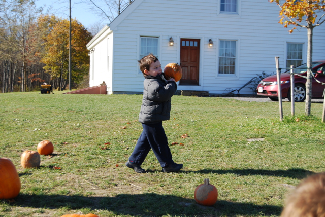 2011-11-05-ApplePicking - 026