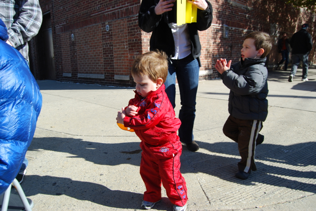 2011-11-06-NYCMarathon - 35