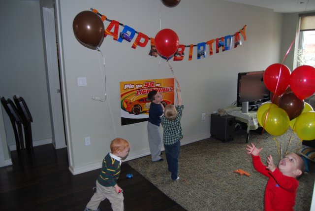 2012-11-10-DavisBirthday - 4