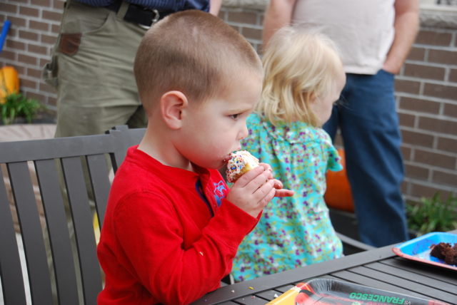 2012-11-10-Davis4thBirthday - 139