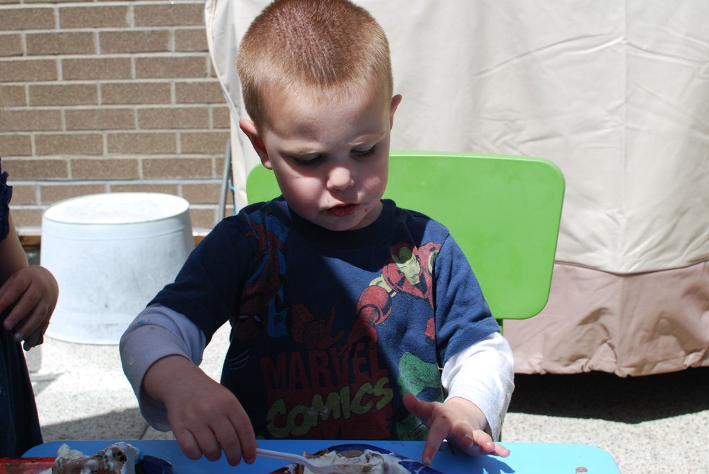 2013-05-04-Carter3rdBirthdayParty-48.jpg