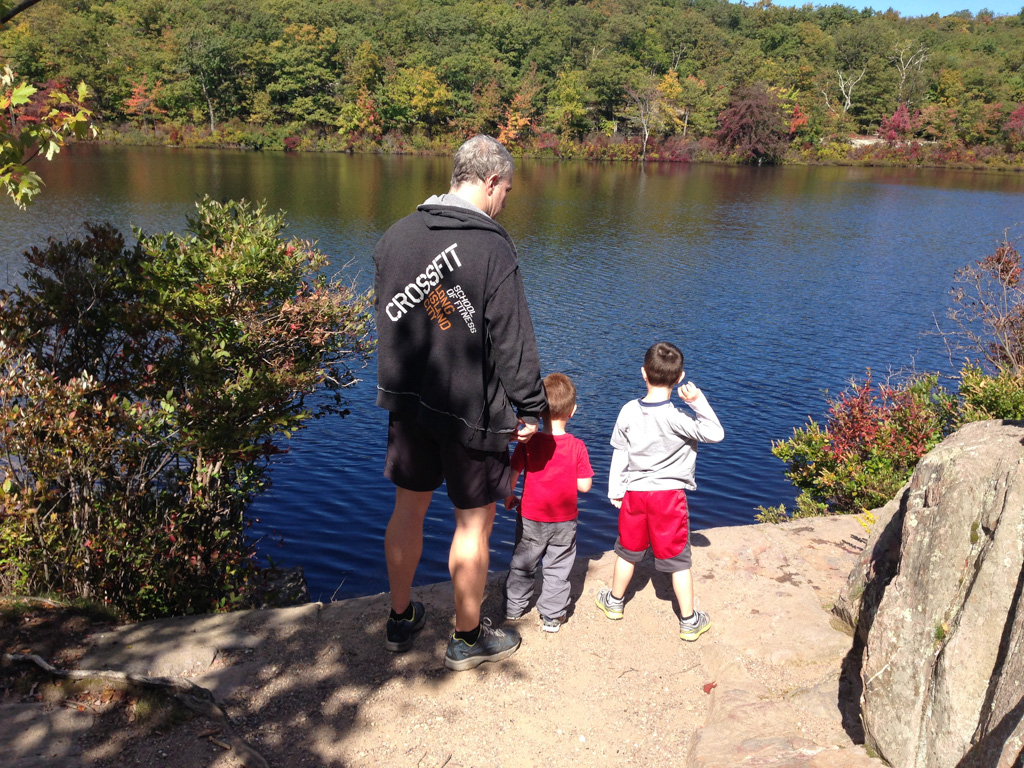 2013-09-28-HikingGreenwoodLake-64.jpg