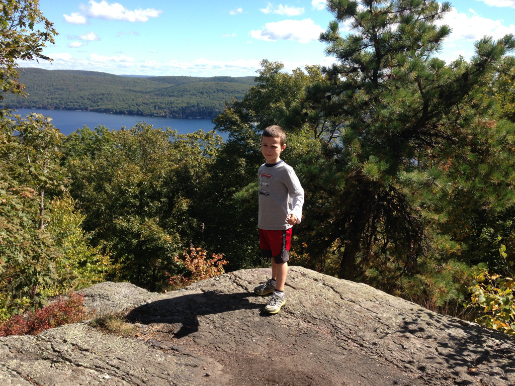 2013-09-28-HikingGreenwoodLake-65.jpg