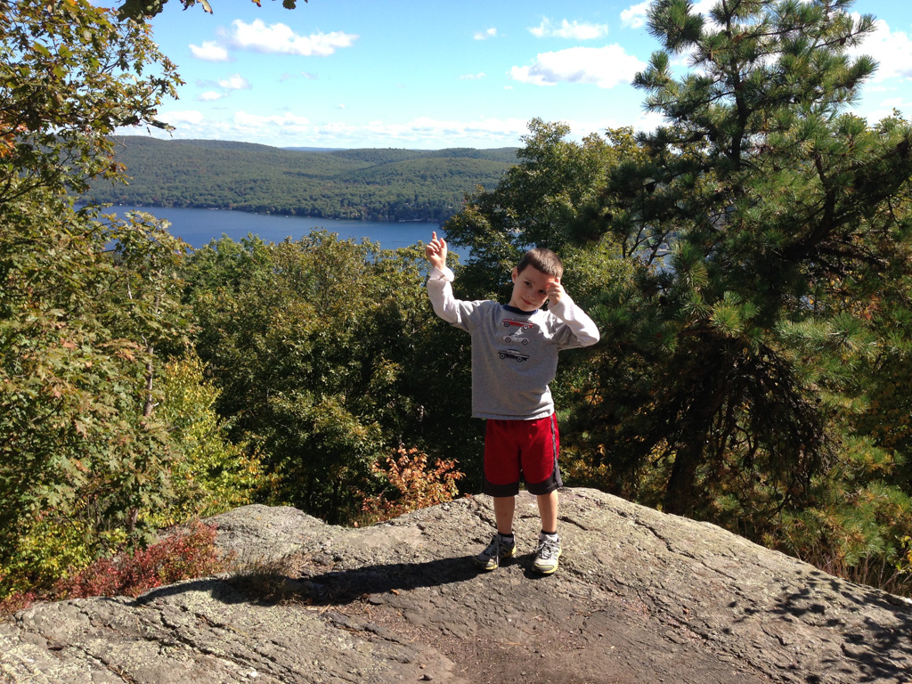 2013-09-28-HikingGreenwoodLake-66.jpg